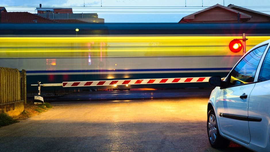 Passages à niveau : un rapport parlementaire pour plus de sécurité